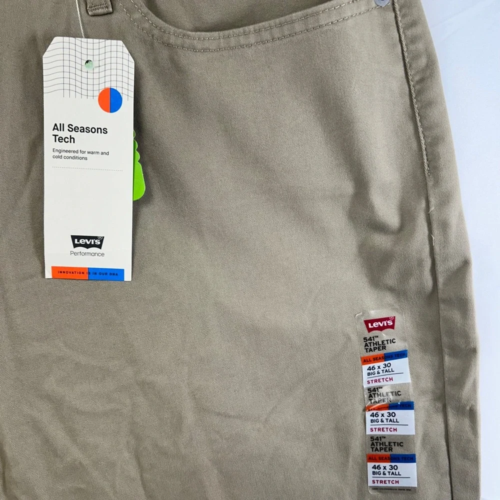 Levi's 541 Athletic Taper Pants Mens 46x30 Khaki Tan All Seasons Tech